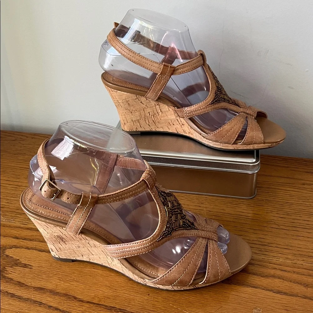 Clark Beaded Cork Wedge Leather Sandals Tan Brown Bronze Size 7.5
